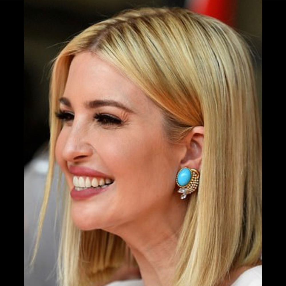 Vintage turquoise crystal & gold clip on earrings